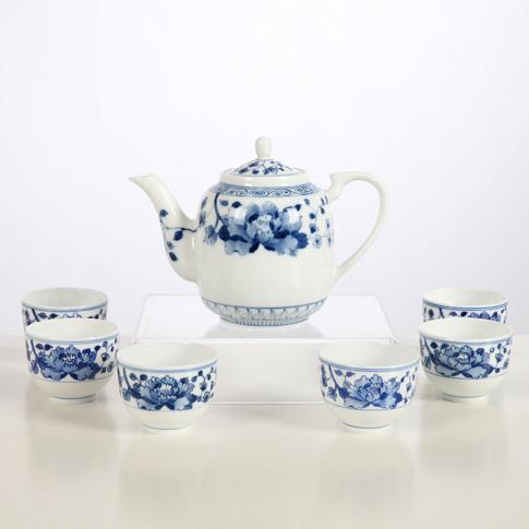 7头手绘青花花满园茶具