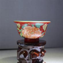 1头手绘釉上仿康熙牡丹...